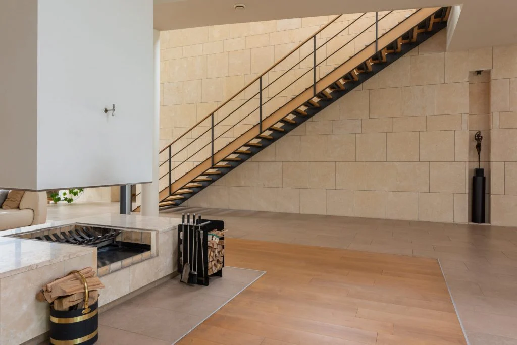 Pros and Cons of Laminate Flooring