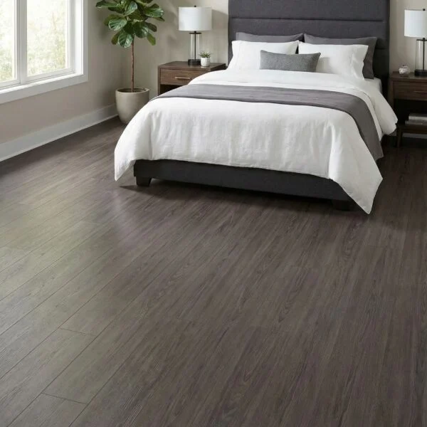 Jasmine 1 600x600.jpg