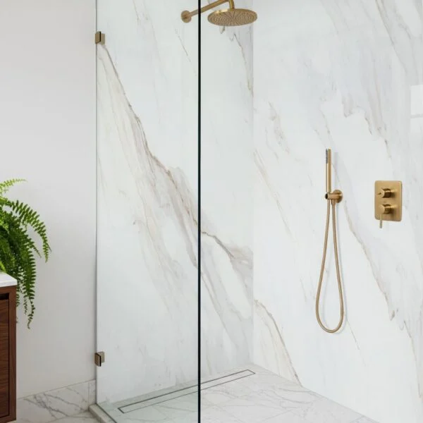 Natural Carrara Plain 600x600.jpg